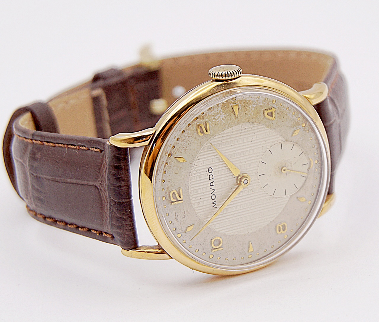 นาฬิกาเก่า MOVADO ไขลานสองเข็มครึ่ง