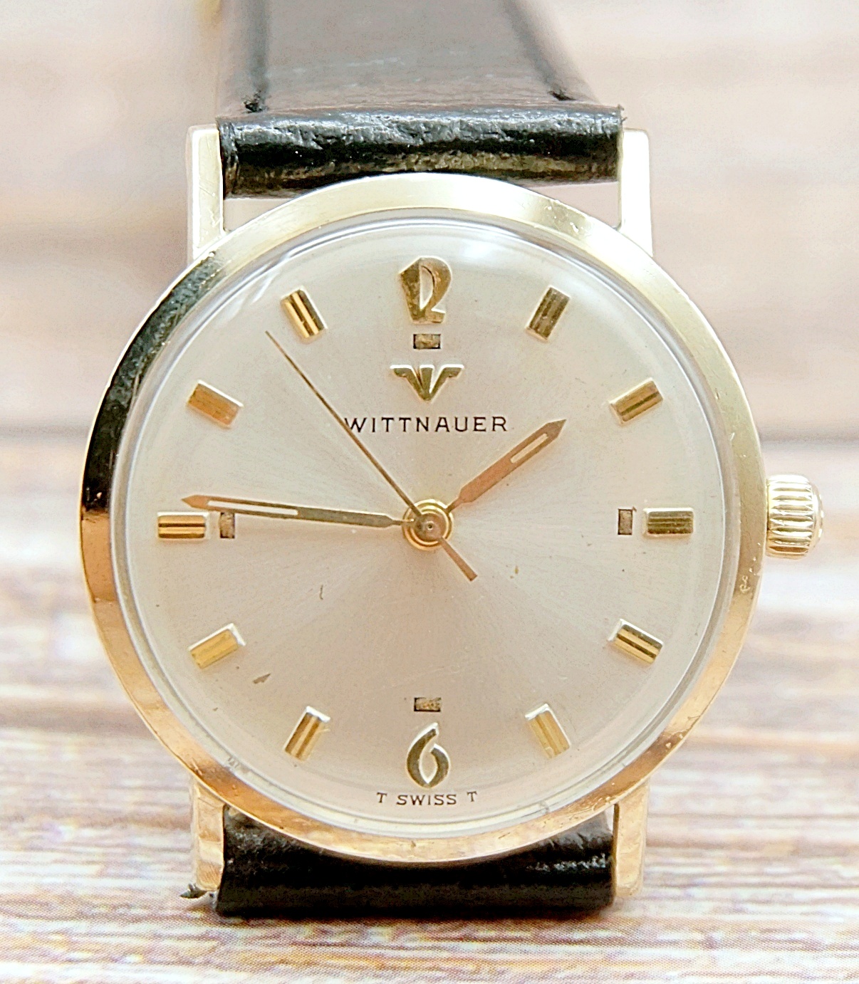 นาฬิกาเก่า WITTNAUER BY LONGINES ไขลาน