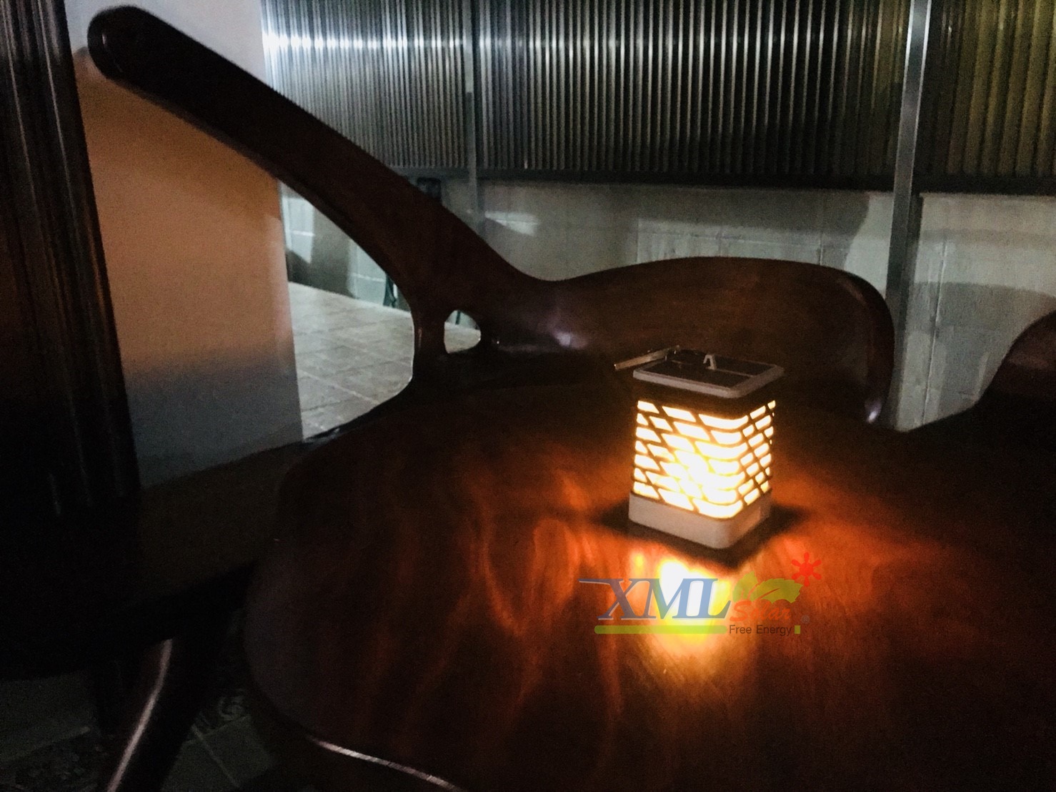 ไฟห้อยโซล่าเซลล์ ทรงสี่เหลียม ตาข่าย (แสง: เปลวไฟเหลืองวอมไวท์)