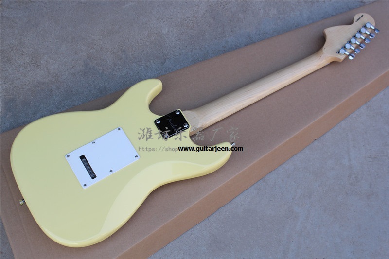 FenderStyle startocaster 24 fert FR Yngwie Malmsteen