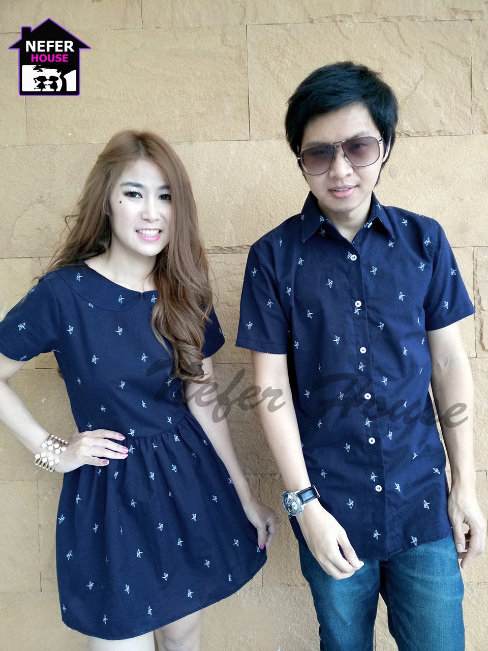 ชุดคู่รักพร้อมส่ง สีน้ำเงินเข้มลายนกกระเรียน