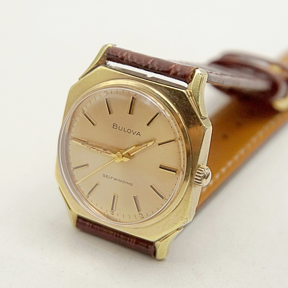 นาฬิกาเก่า BULOVA ออโตเมติก