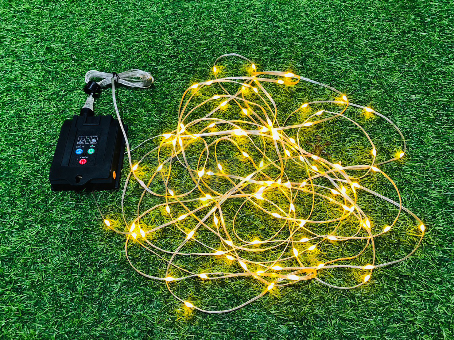 ไฟกระพริบโซล่าเซลล์ รุ่นใหม่สายขาว ยาว 10 เมตร (เเสง : เหลืองเข้ม)