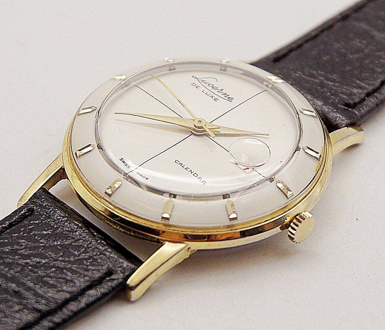 นาฬิกาเก่า LUCERNE ไขลาน