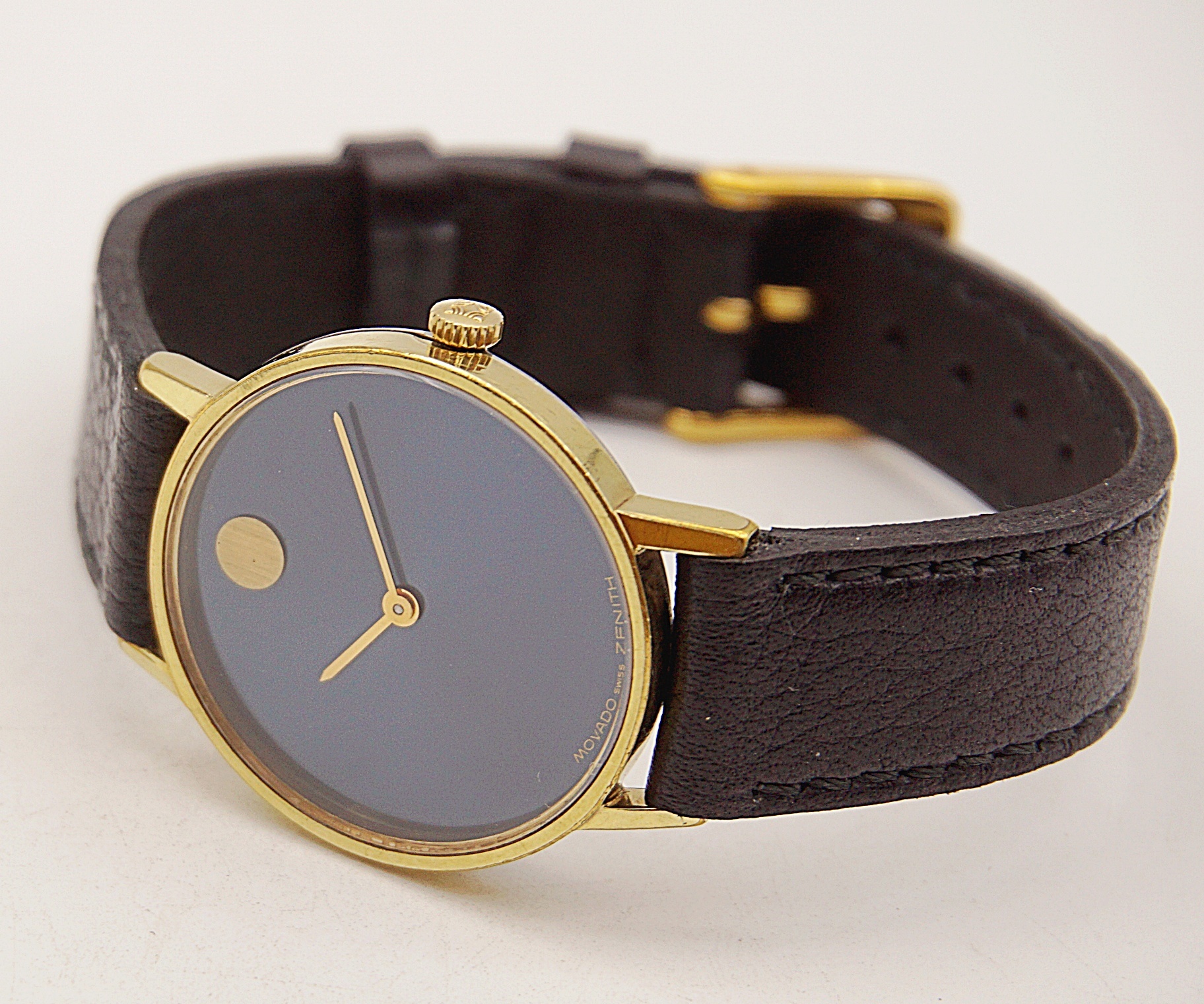 นาฬิกาเก่า MOVADO BY ZENITH ไขลาน