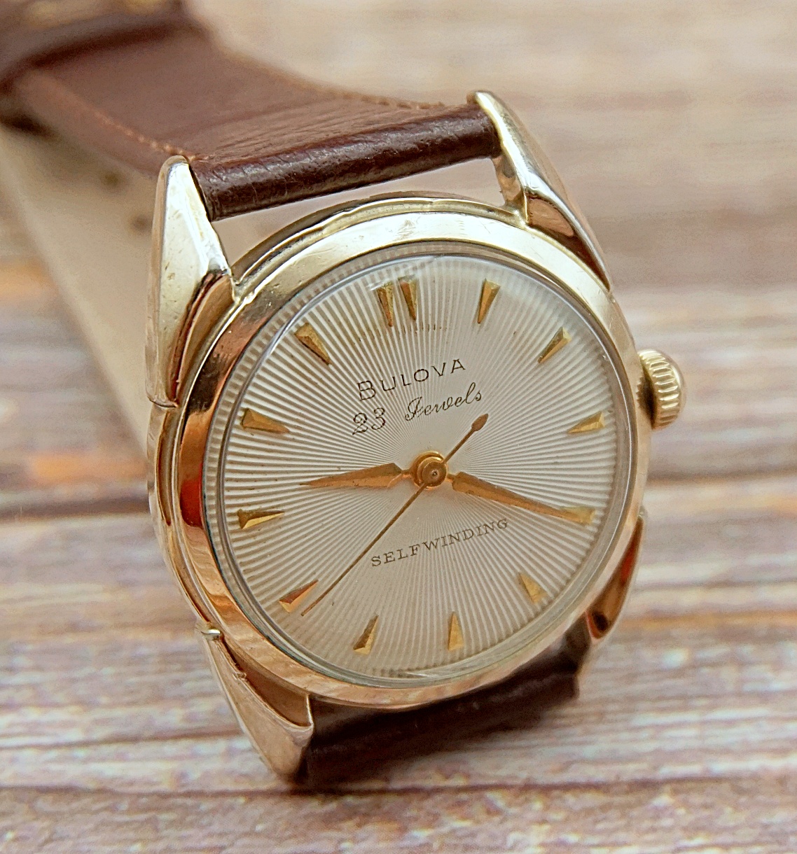 นาฬิกาเก่า BULOVA ออโตเมติก