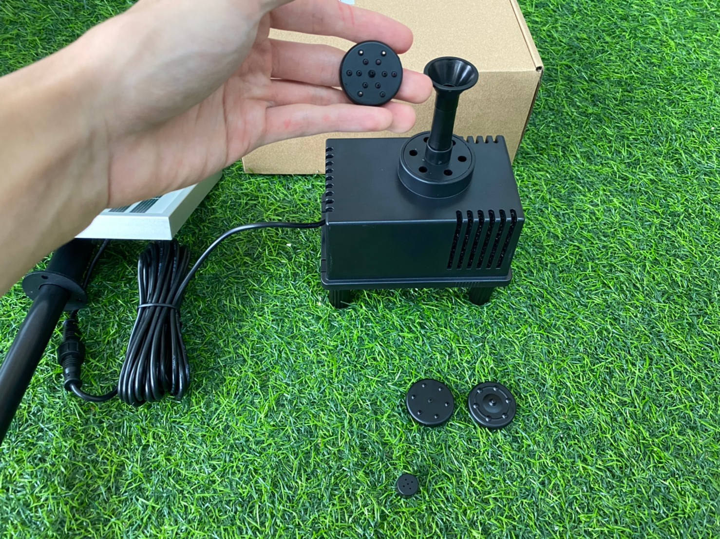 น้ำพุพลังเเสงอาทิตย์ (รุ่น เเผงเเยก) -ไซส์เล็ก (ขนาดแผงโซล่าเซลล์)