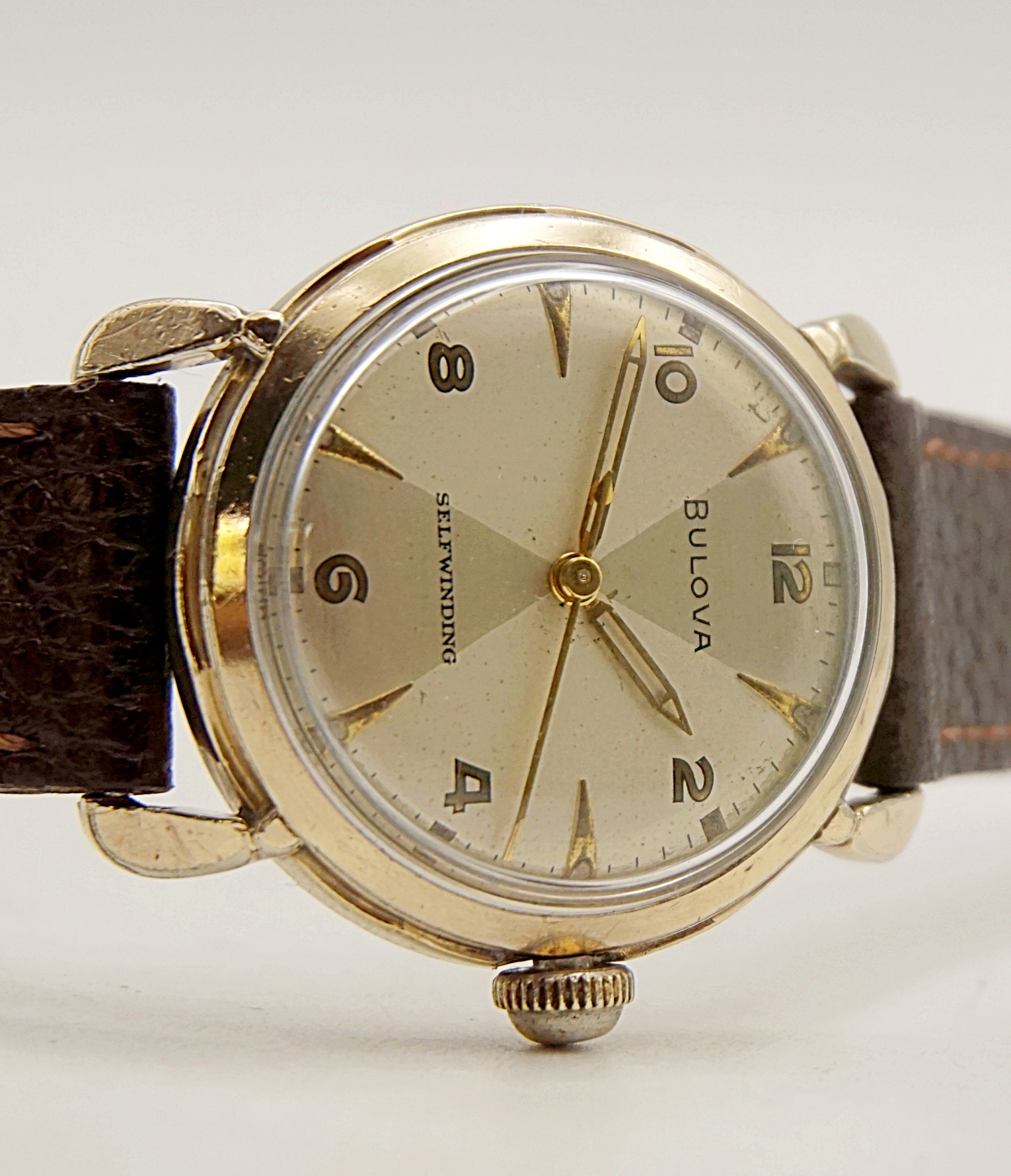 นาฬิกาเก่า BULOVA ออโตเมติก