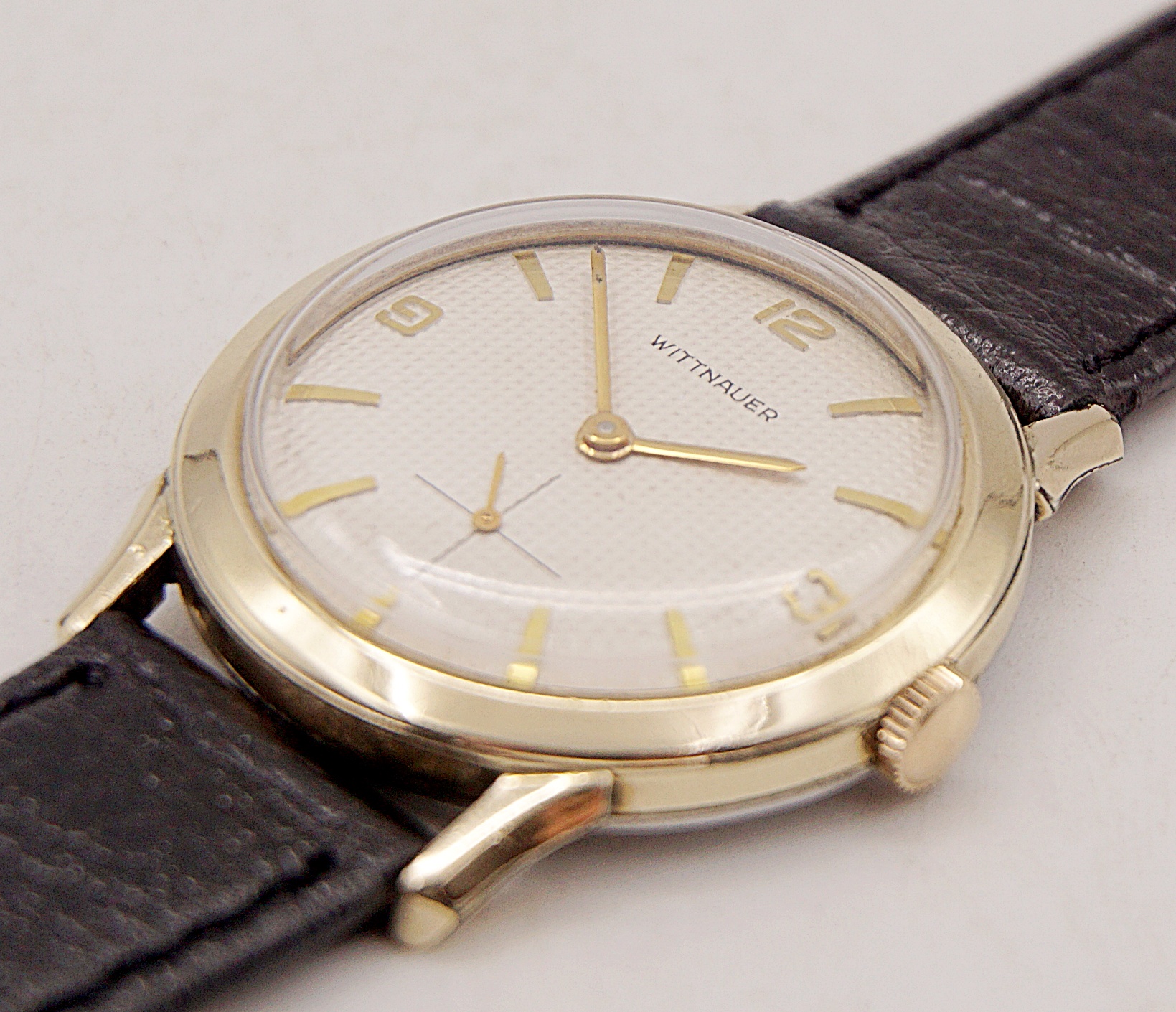 นาฬิกาเก่า WITTNAUER BY LONGINES ไขลานสองเข็มครึ่ง