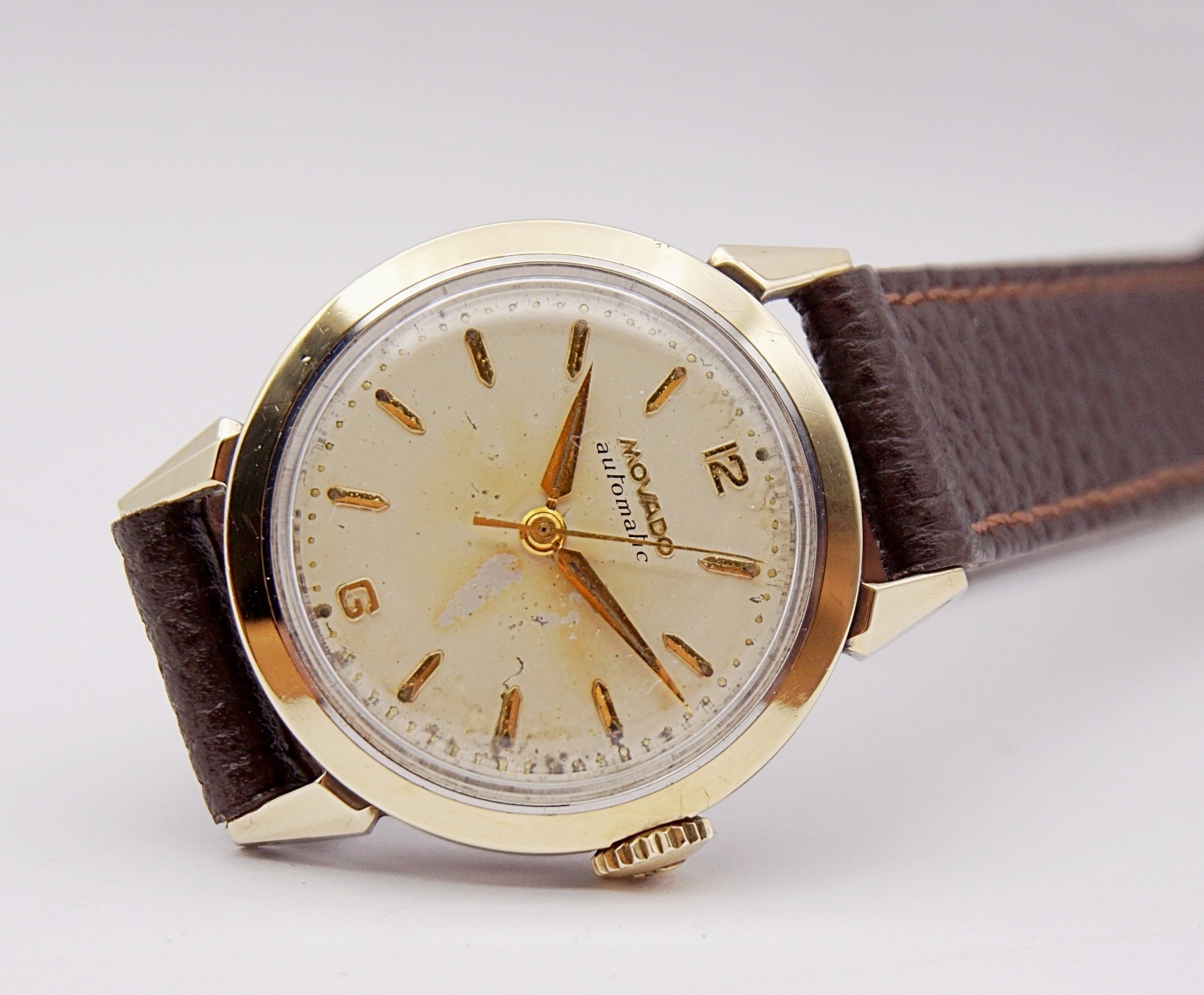 นาฬิกาเก่า MOVADO ออโตเมติกครึ่งรอบ