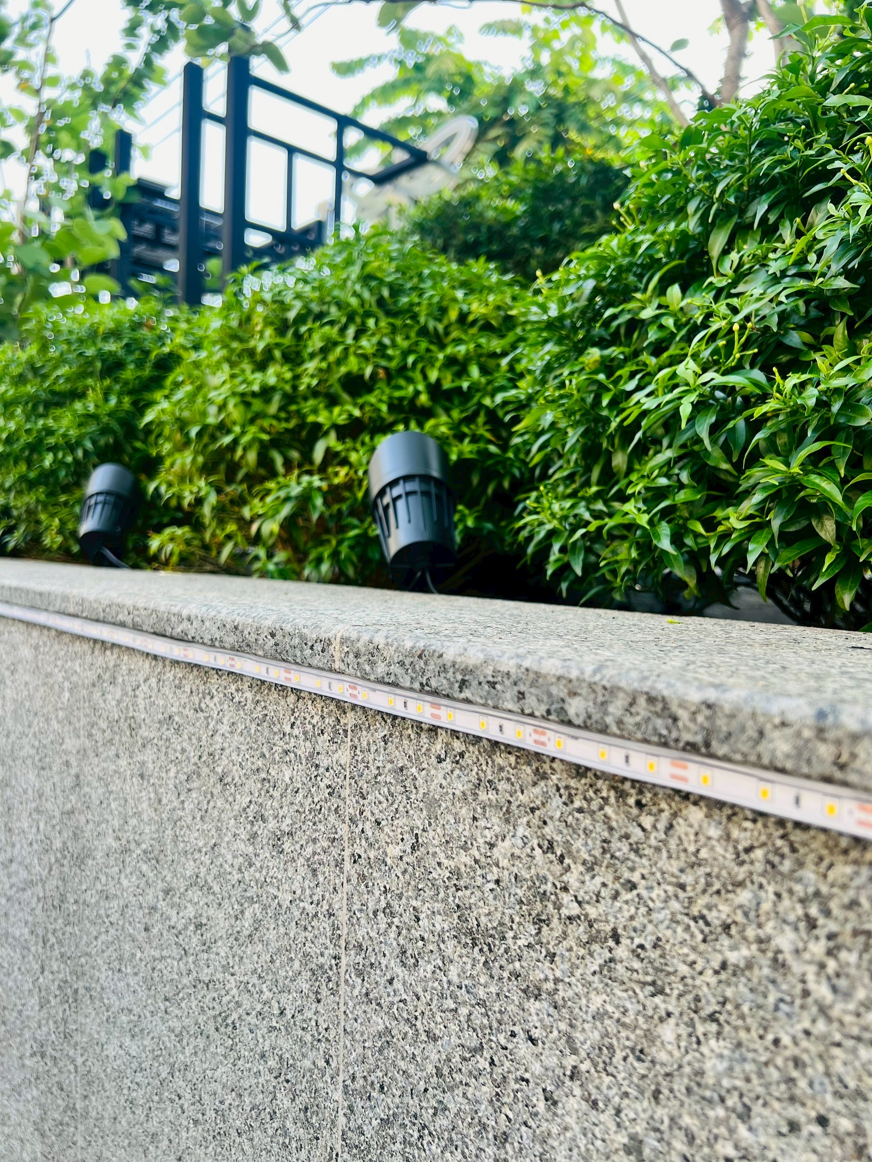 ไฟเส้นโซล่าเซลล์ รุ่น MD-SOLAR-SL10M / 20M / 30M / 50M (แสงเหลืองวอมไวท์)