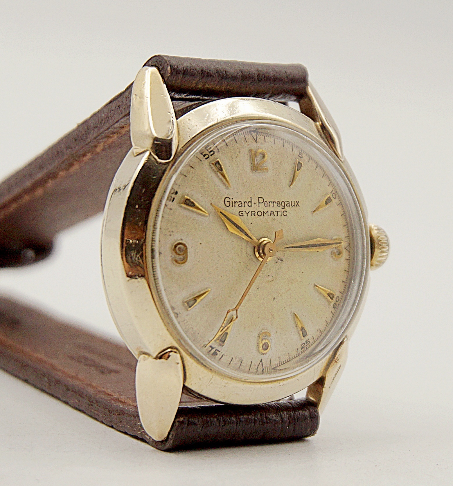 นาฬิกาเก่า GIRARD PERREGAUX ออโตเมติก