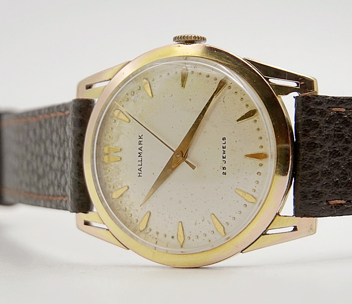 นาฬิกาเก่า HALLMARK ไขลาน