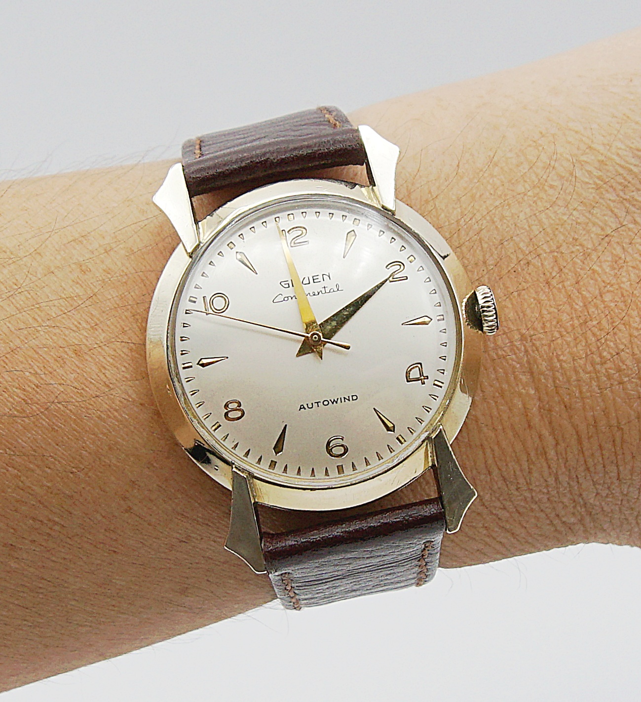 นาฬิกาเก่า GRUEN ออโตเมติก