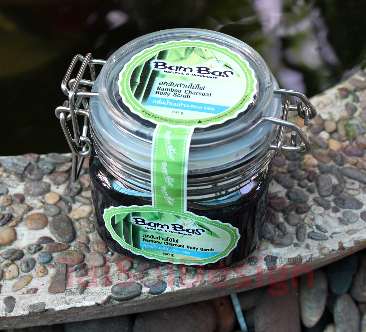 สติ๊กเกอร์พีวีซีขาวเงา