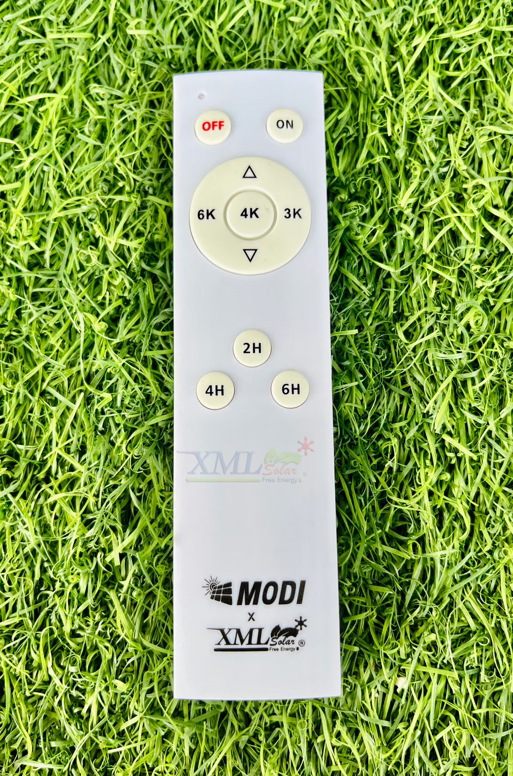 รุ่นประหยัด ไฟสปอตไลท์โซล่าเซลล์ 200 W. รุ่น MODI x XML (เปิดได้ 3 แสง)