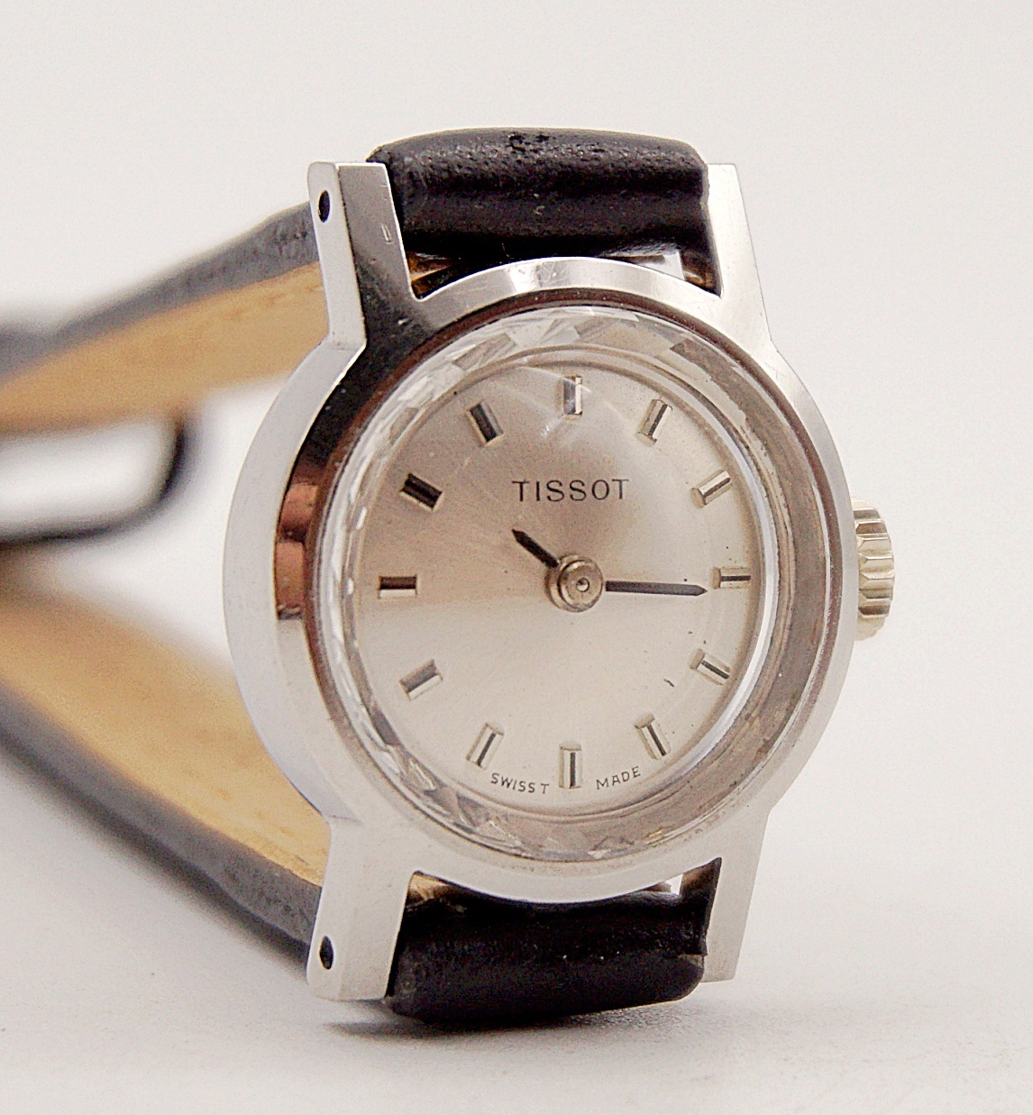 นาฬิกาเก่า TISSOT ไขลาน (นาฬิกาผู้หญิง)