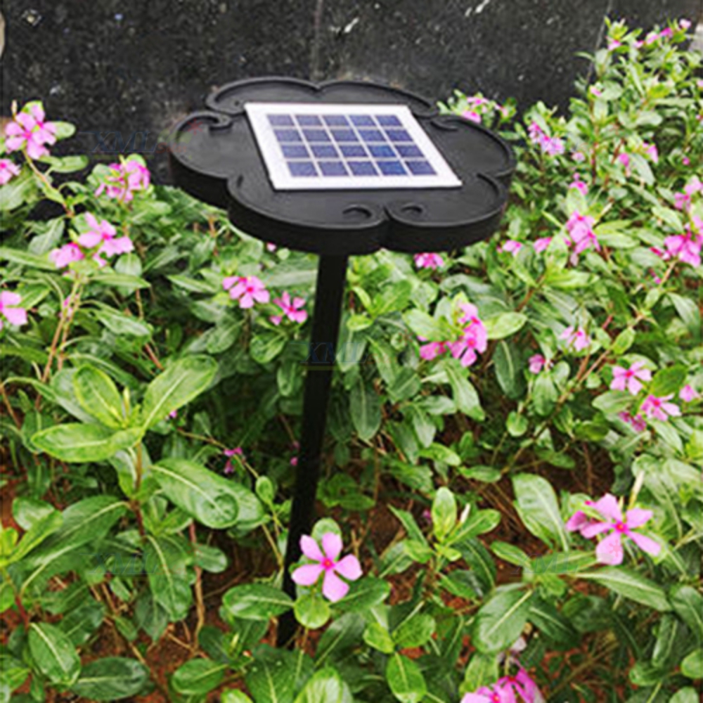 ไฟปักสนามโซล่าเซลล์ 18 smd led ทรงดอกไม้ (สีดำ) เเสง : เหลืองวอมไวท์