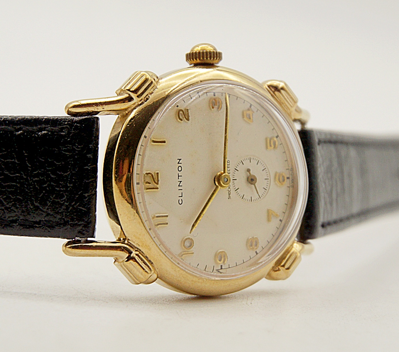 นาฬิกาเก่า CLINTON ไขลานสองเข็มครึ่ง