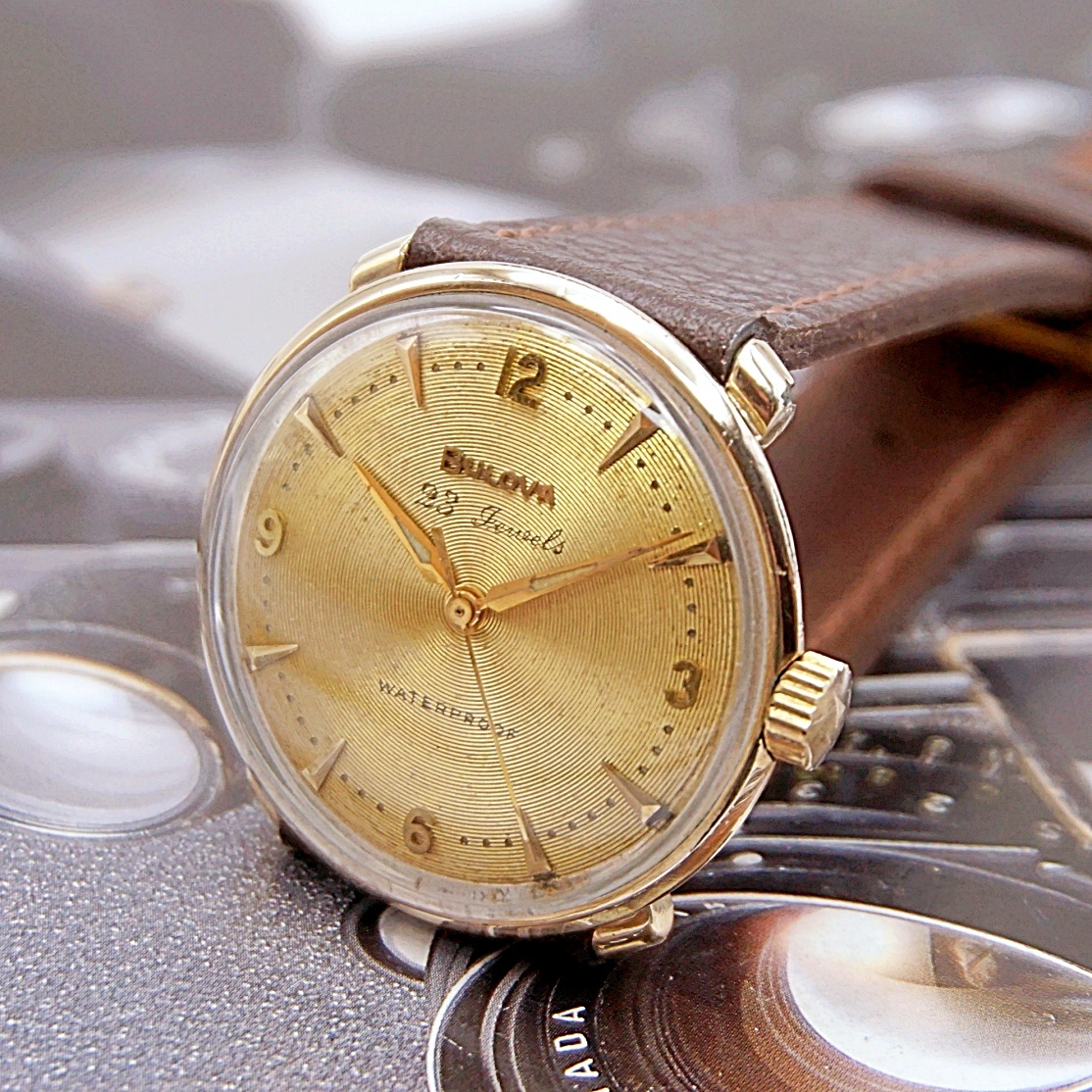 นาฬิกาเก่า BULOVA ไขลาน