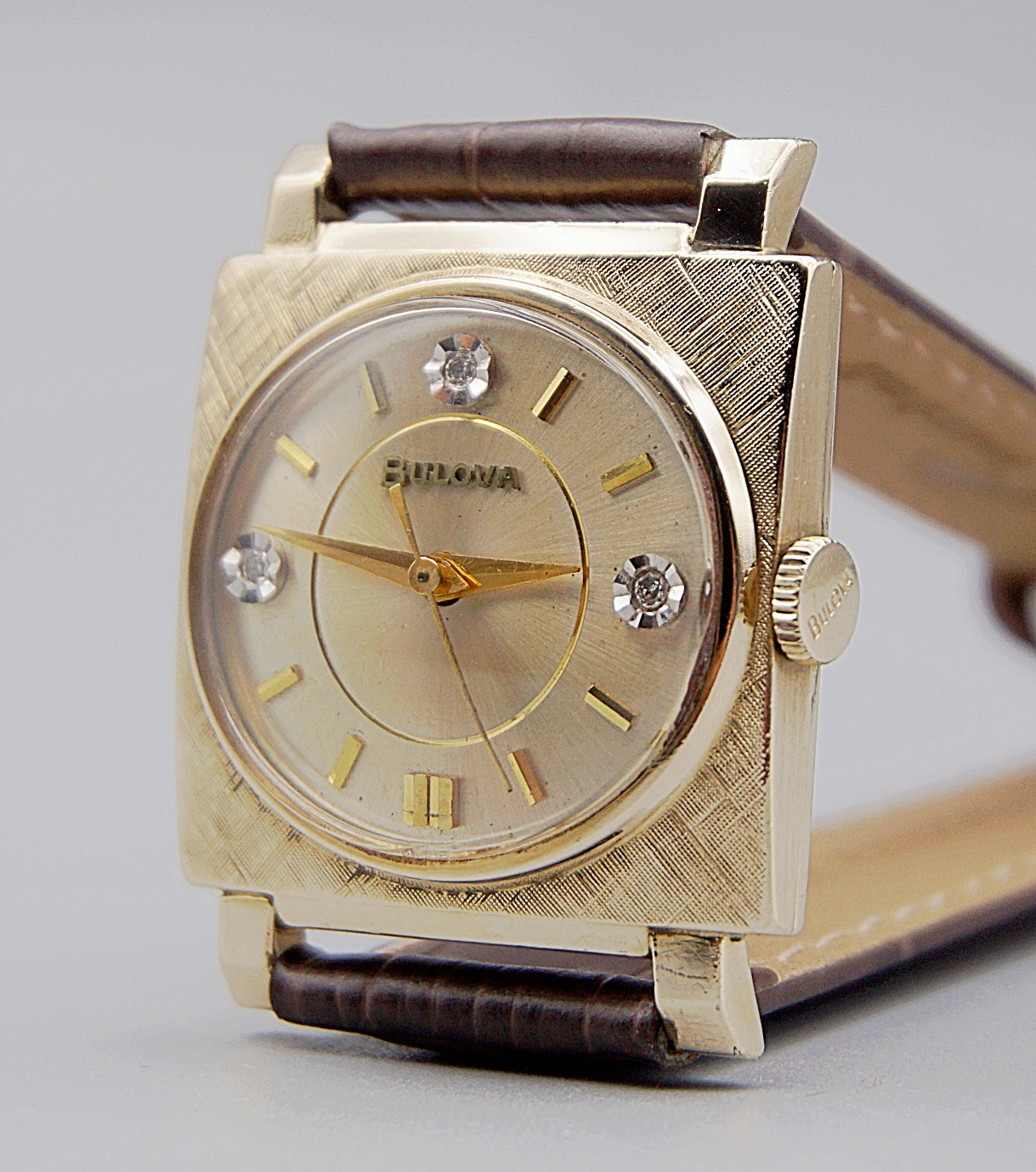 นาฬิกาเก่า BULOVA ไขลาน