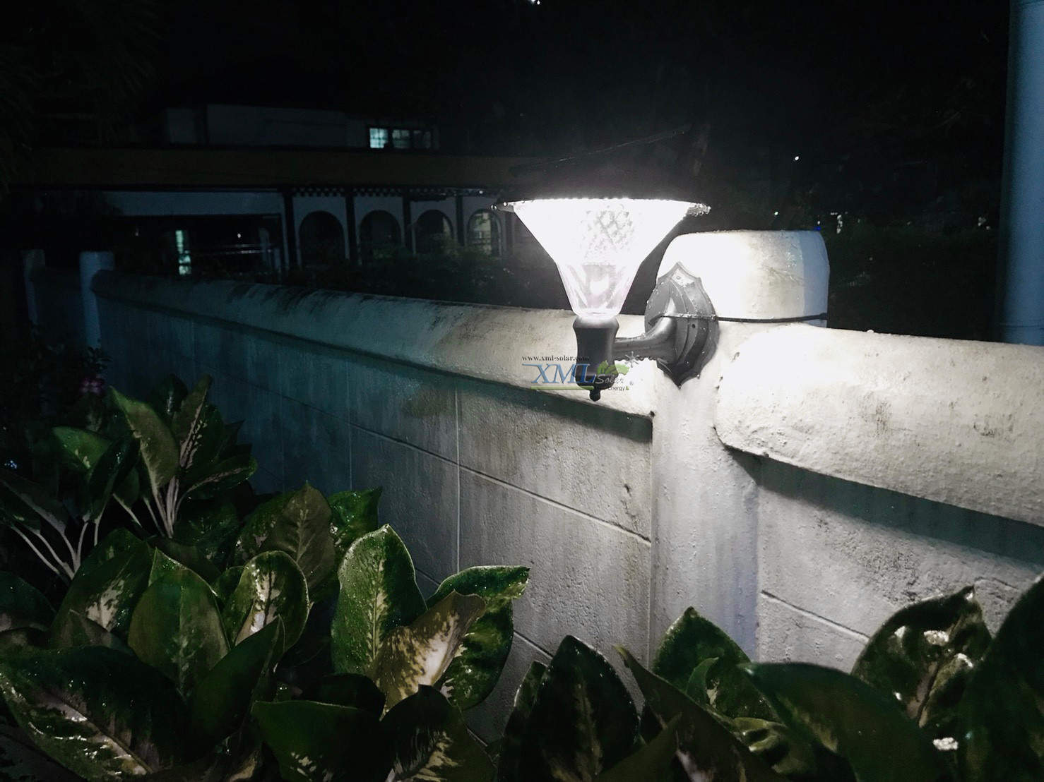 โคมไฟกิ่งโซล่าเซลล์ 60 SMD LED (เเสง : ขาว)