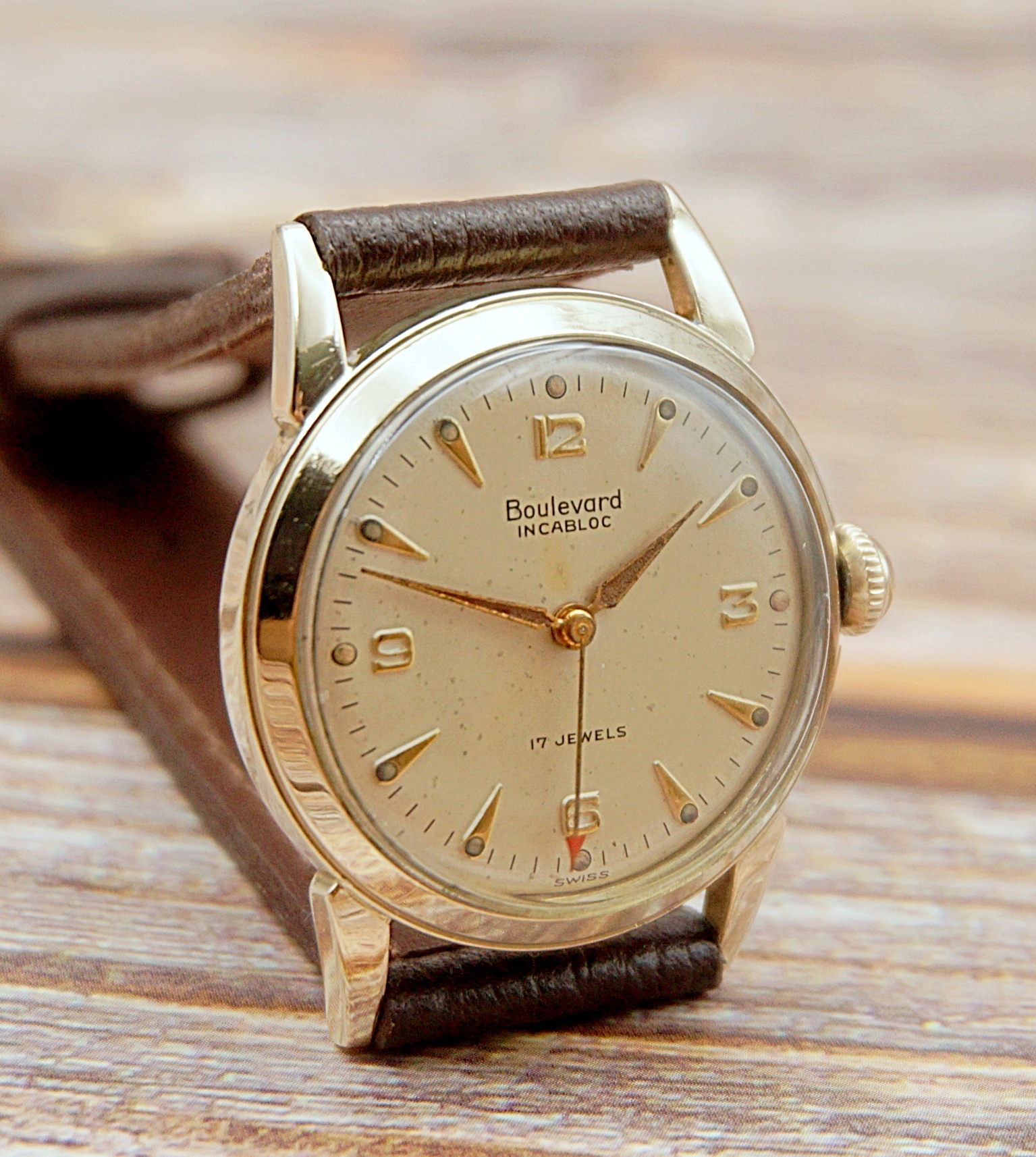 นาฬิกาเก่า BOULEVARD ไขลาน