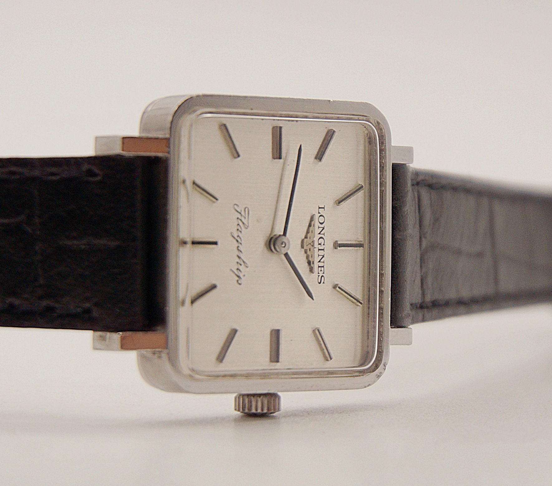 นาฬิกาเก่า LONGINES ไขลาน (นาฬิกาผู้หญิง)