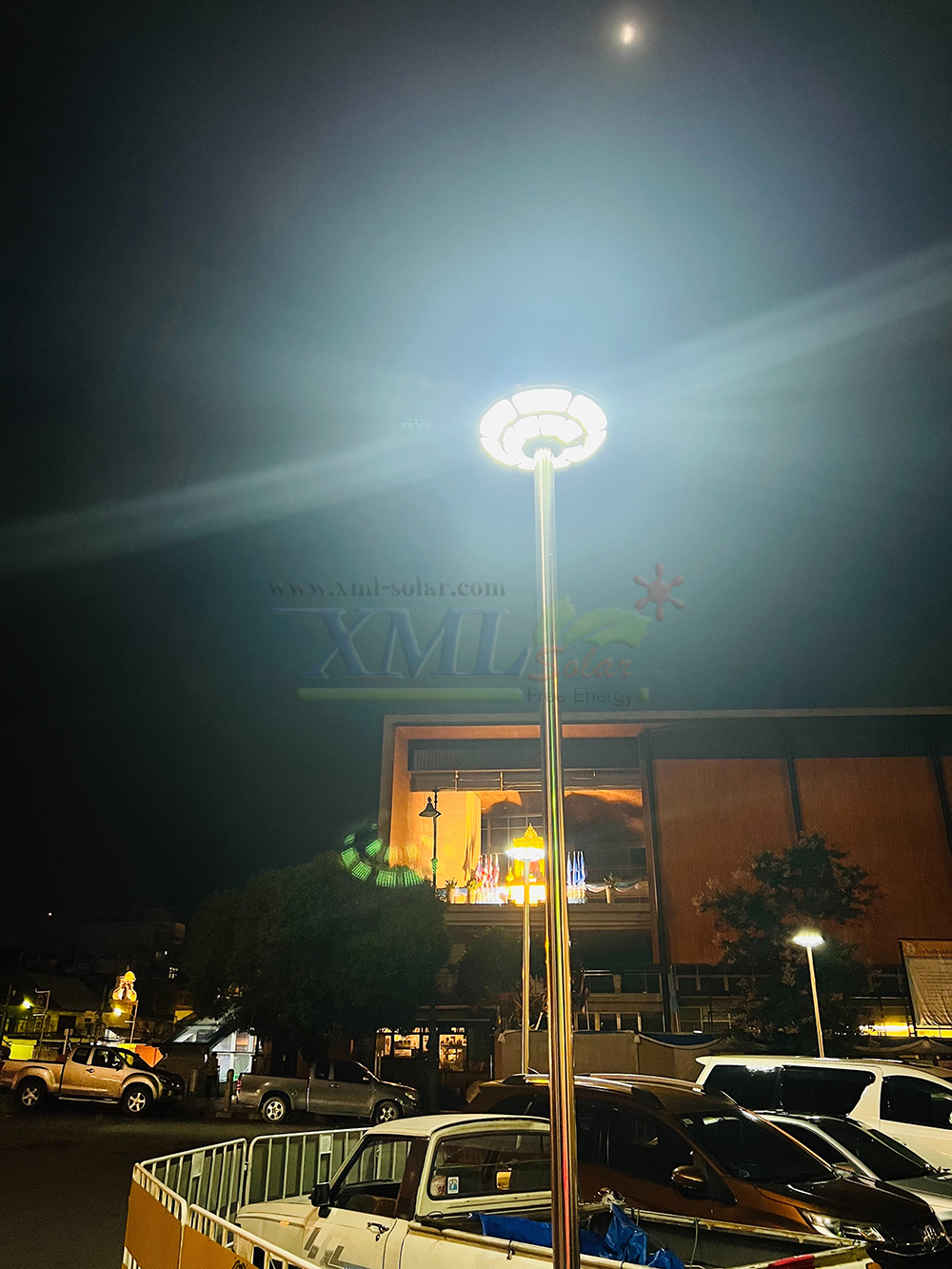 โคมไฟโซล่าเซลล์ UFO รุ่น JDของแท้ 200,000W