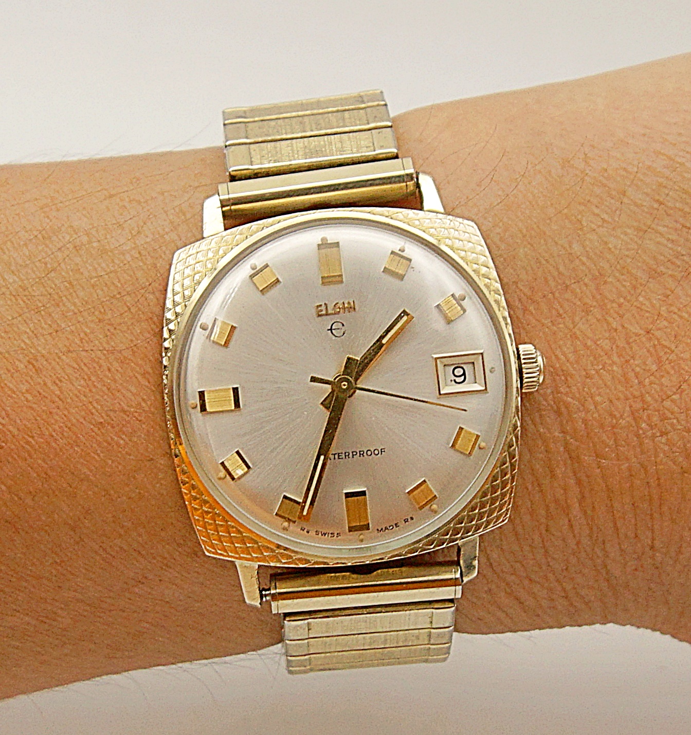 นาฬิกาเก่า ELGIN ไขลาน