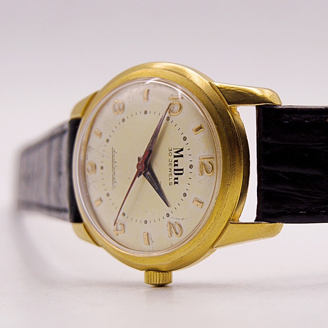 นาฬิกาเก่า MUDU ออโตเมติก