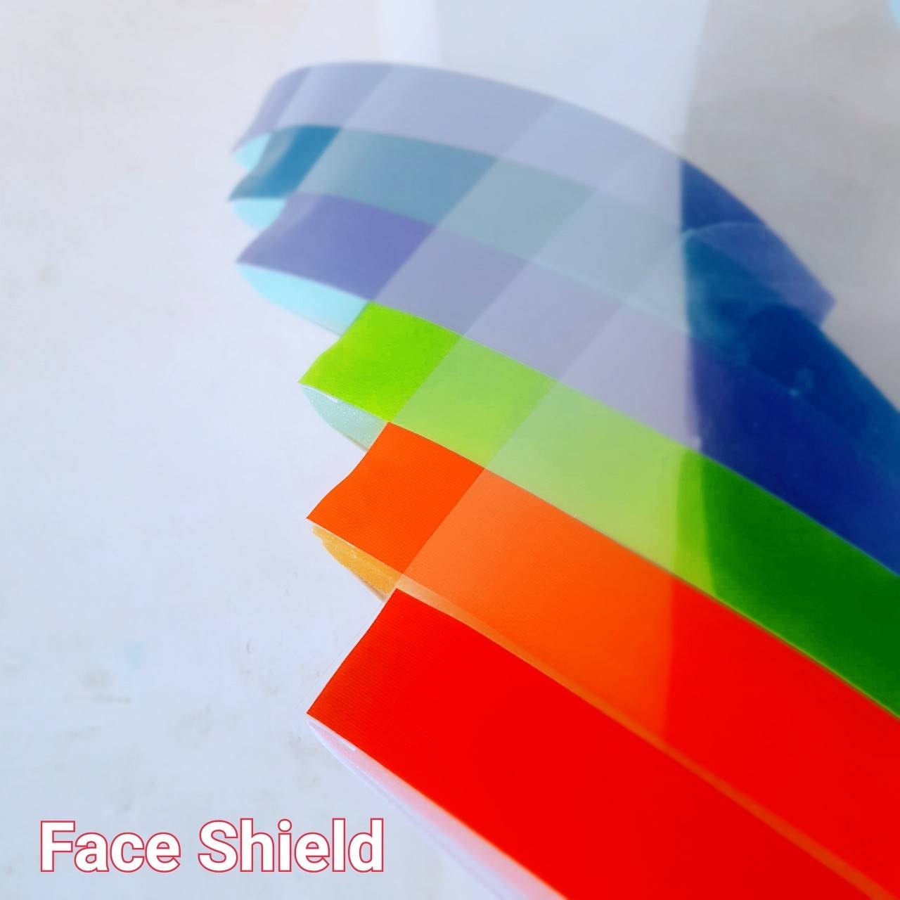 Face Shield เฟสชิว หน้ากากใส ป้องกันฝุ่นละอองเชื้อโรคและน้ำลาย หรือ สารคัดหลั่ง กระเด็นเข้าใส่หน้า มีให้เลือกหลายสี อันละ 20 บาท โหลละ 180
