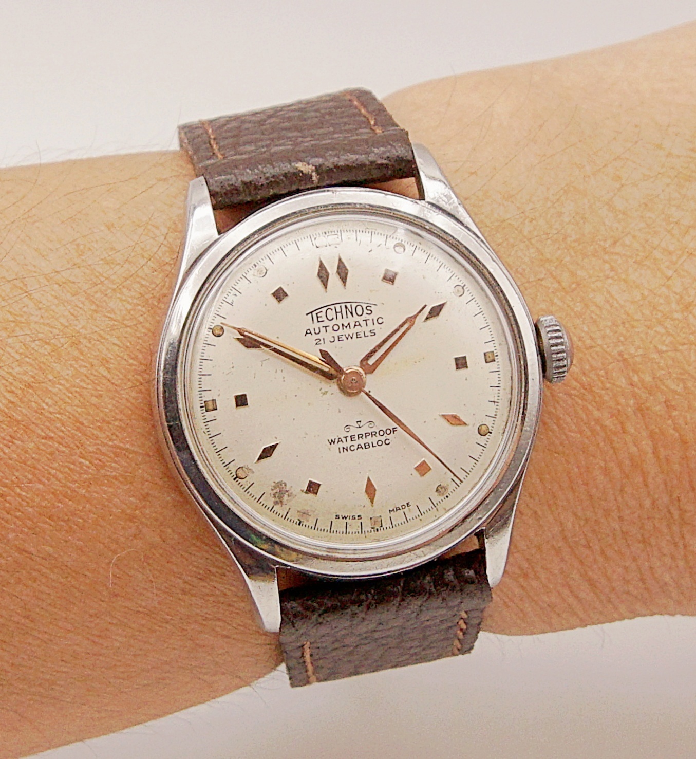 นาฬิกาเก่า TECHNOS ออโตเมติก