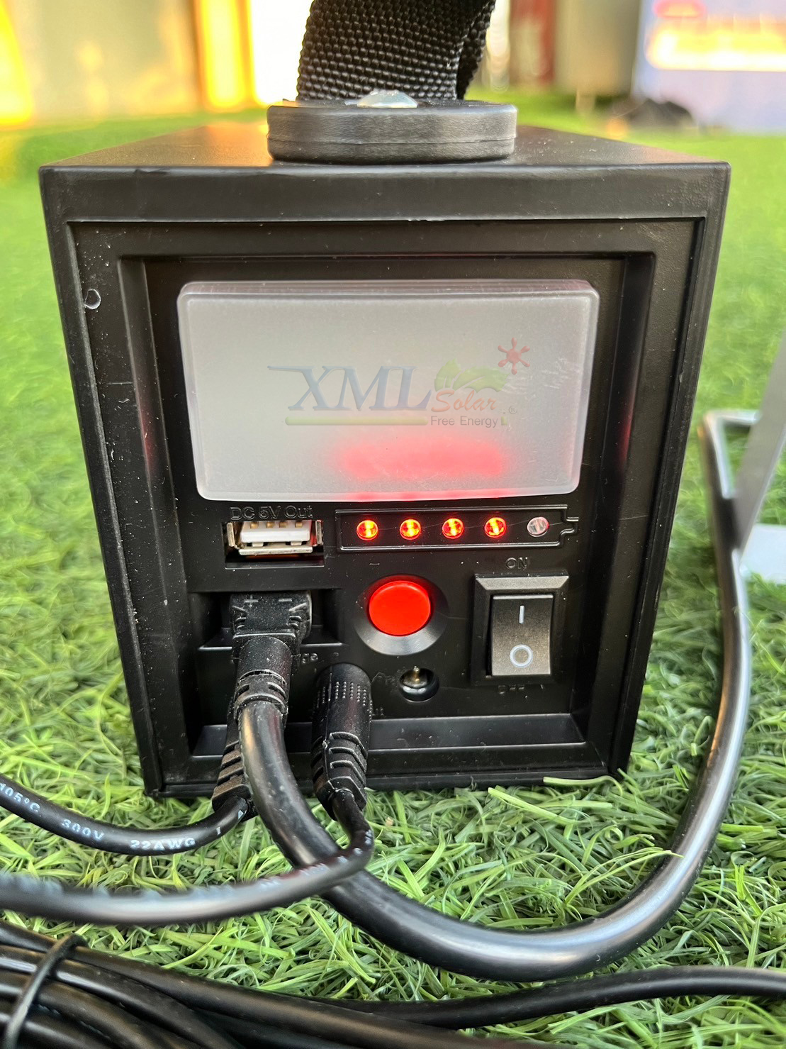 ชุดไฟโซล่าเซลล์อเนกประสงค์ ชุดนอนนา 100W 12000mAh (แสง : ขาว)