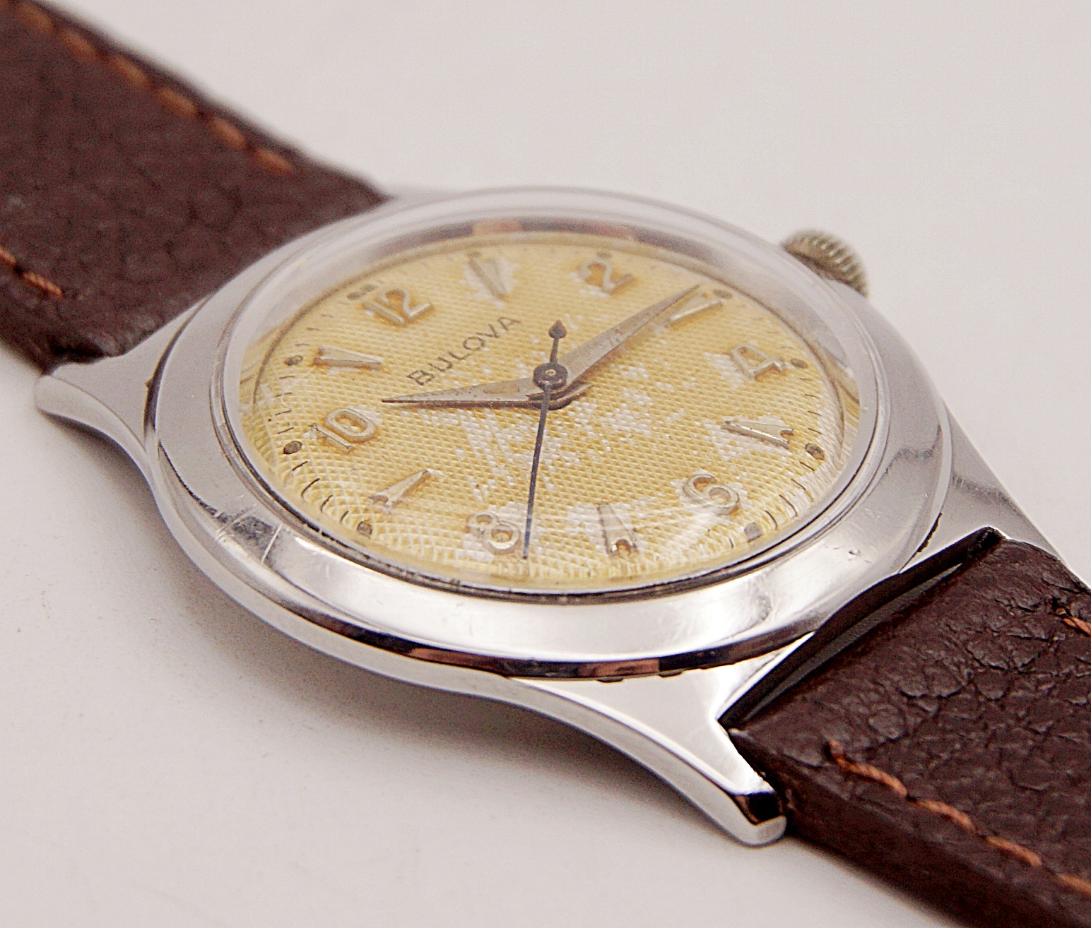 นาฬิกาเก่า BULOVA ไขลาน