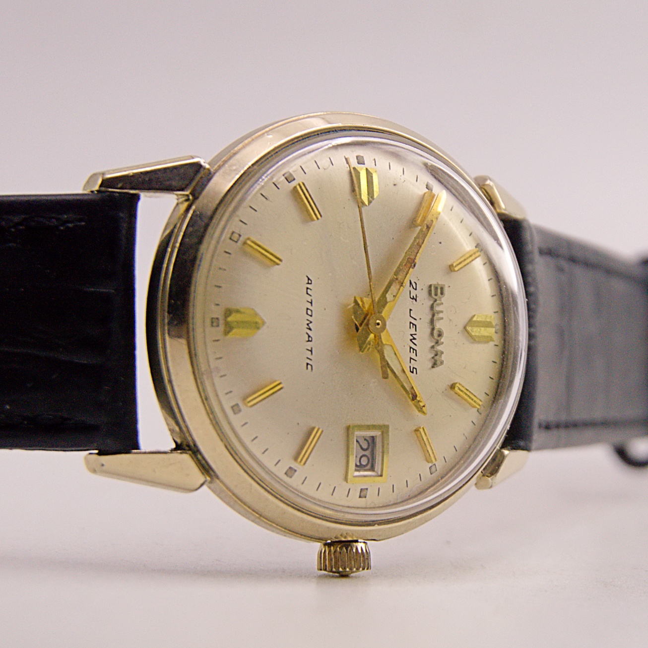 นาฬิกาเก่า BULOVA ออโตเมติก