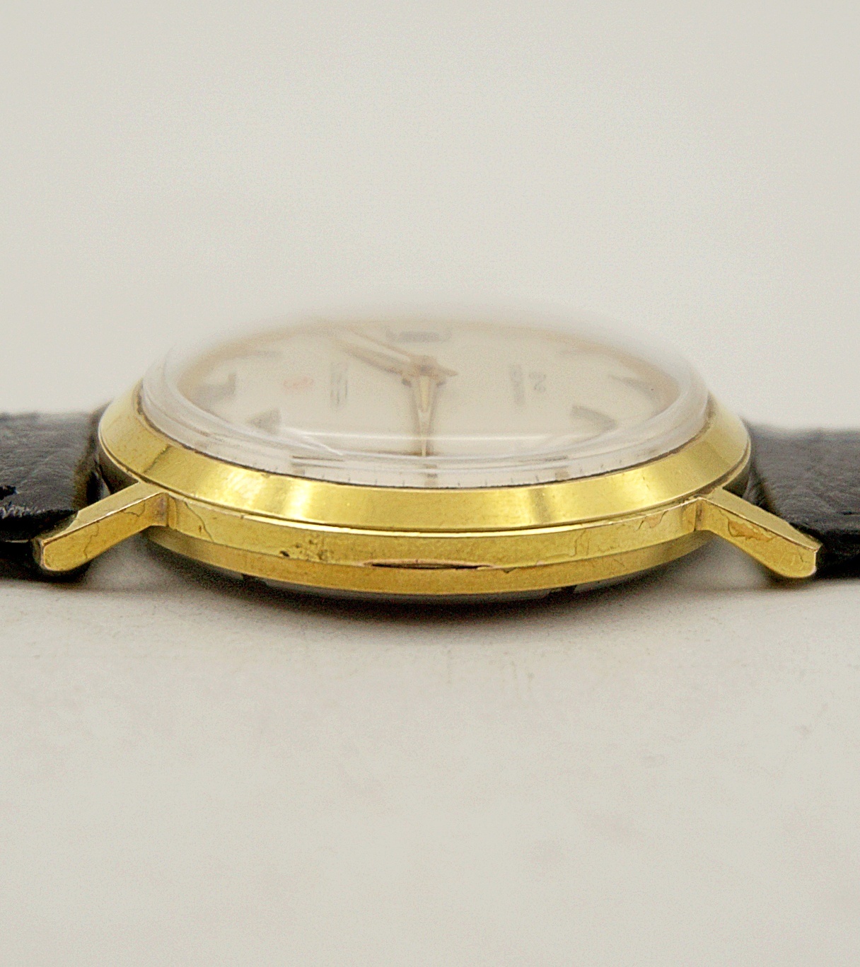 นาฬิกาเก่า HELBROS ไขลาน