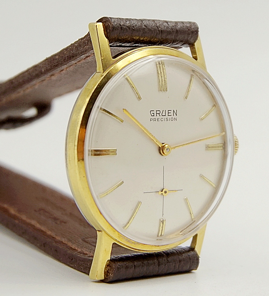 นาฬิกาเก่า GRUEN ไขลานสองเข็มครึ่ง