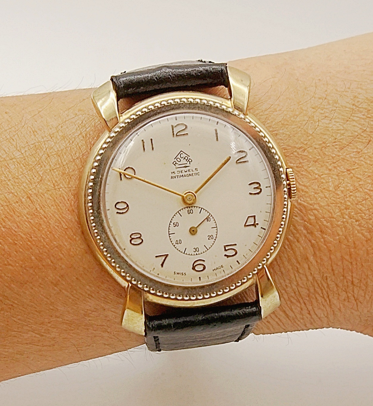 นาฬิกาเก่า ROCAR ไขลานสองเข็มครึ่ง