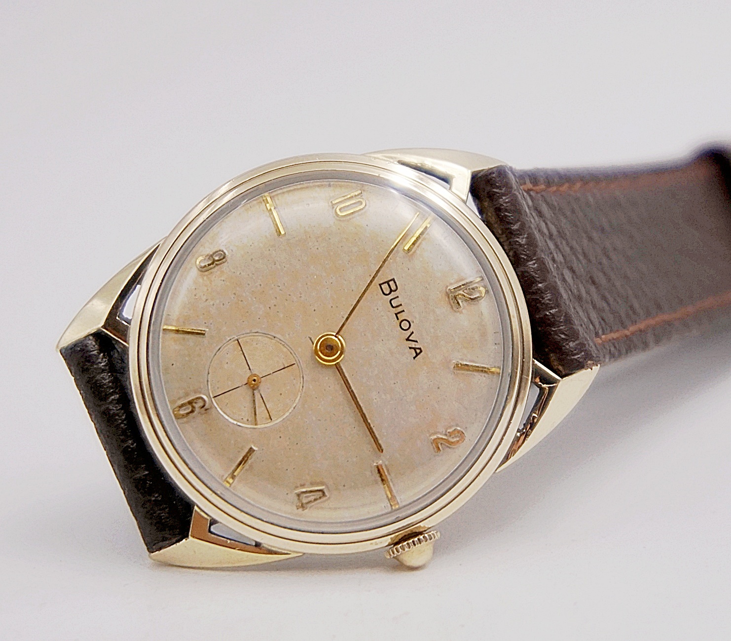 นาฬิกาเก่า BULOVA ไขลาน