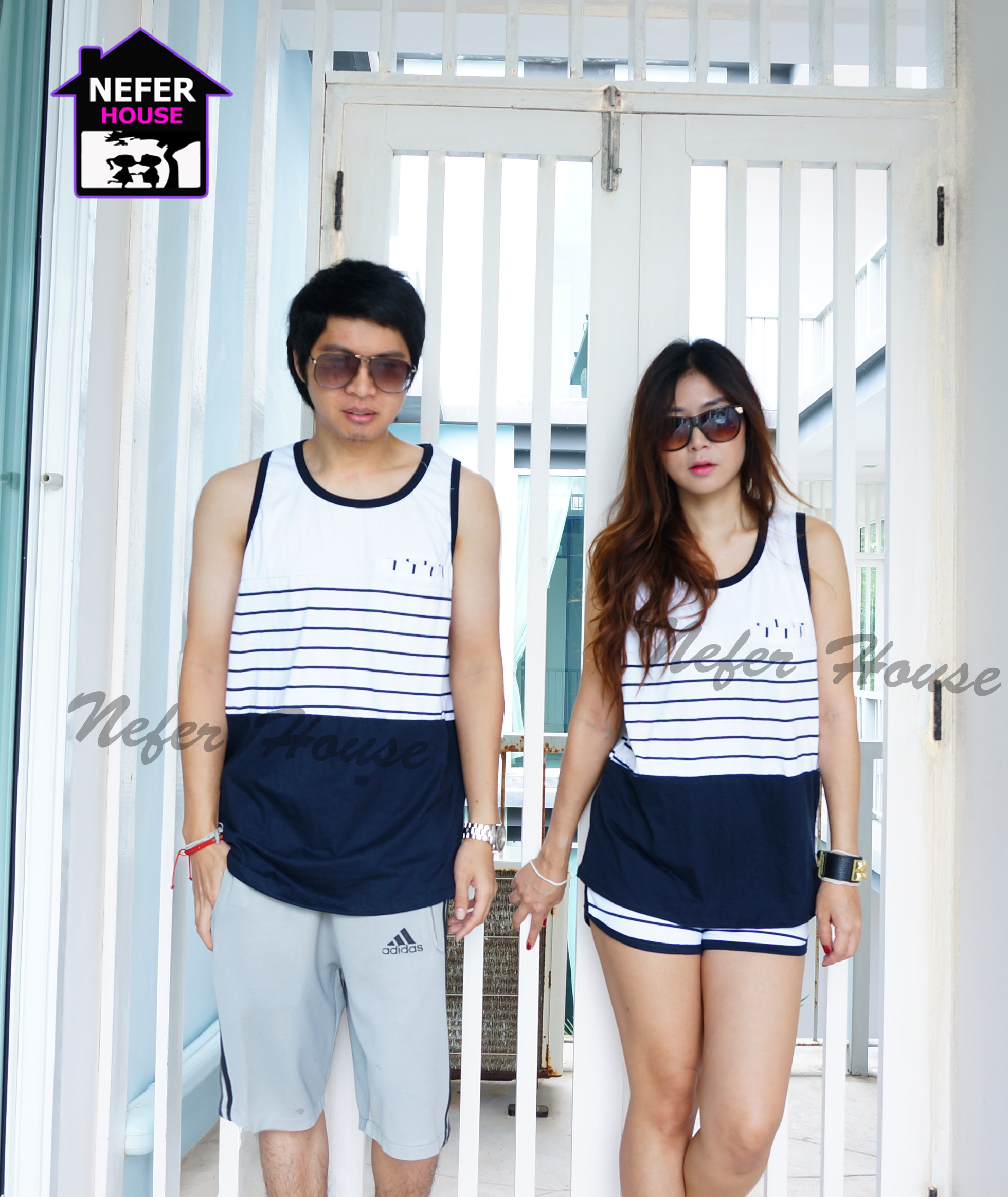 ชุดคู่รักไปทะล เสื้อกล้ามเก๋เท่ห์สุดๆริ้วขาวดำดูสดใส