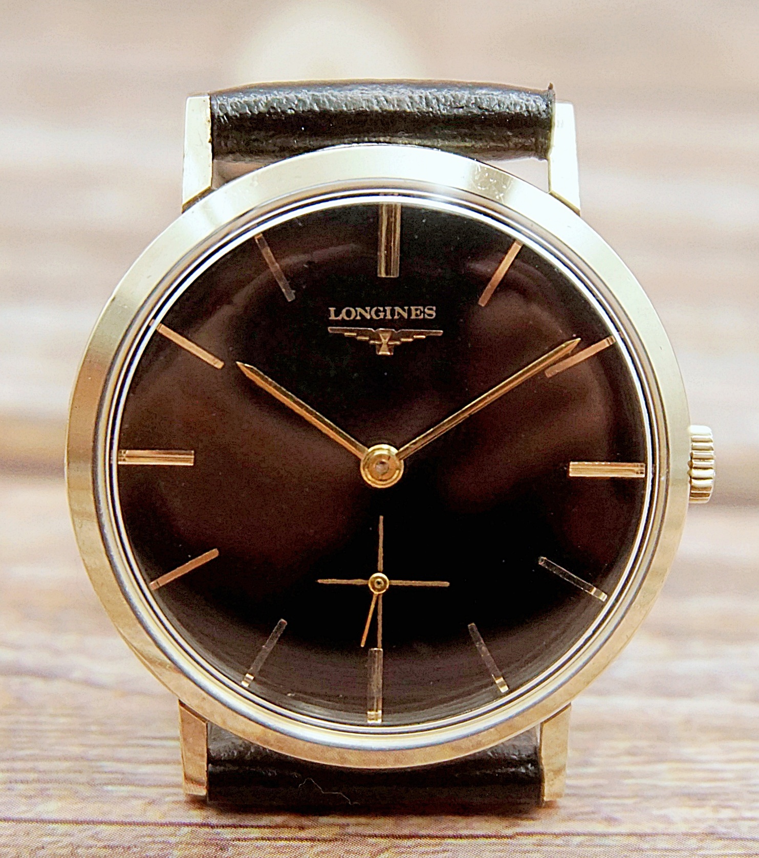 นาฬิกาเก่า LONGINES ไขลานสองเข็มครึ่ง
