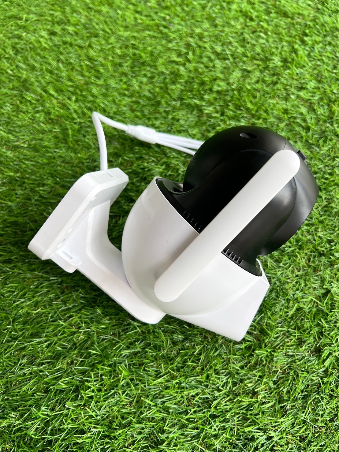 กล้องวงจรปิดโซล่าเซลล์ รุ่น 4G402HP09 (1080P) Solar CCTV Camera With 4G