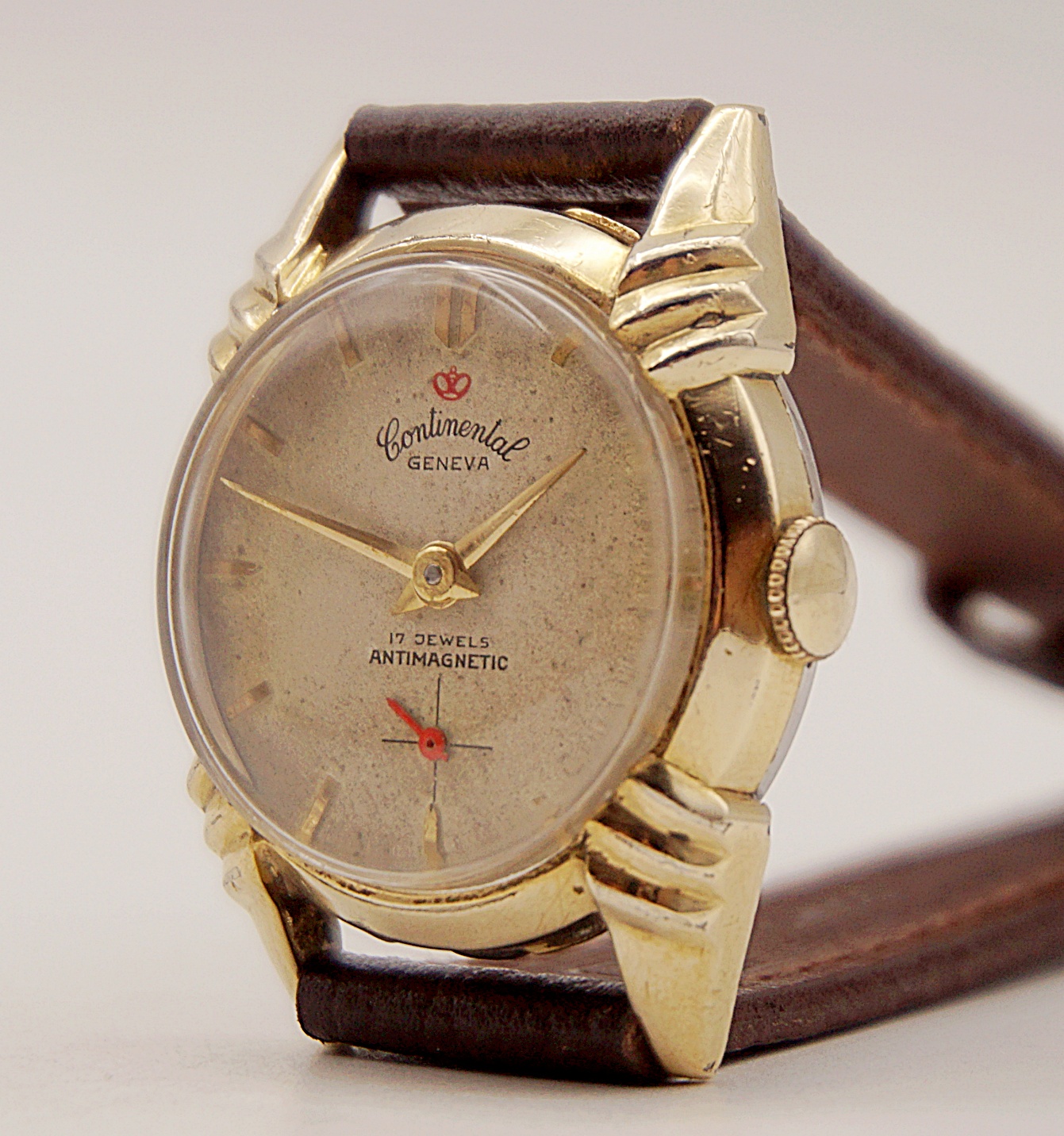 นาฬิกาเก่า CONTINENTAL ไขลานสองเข็มครึ่ง