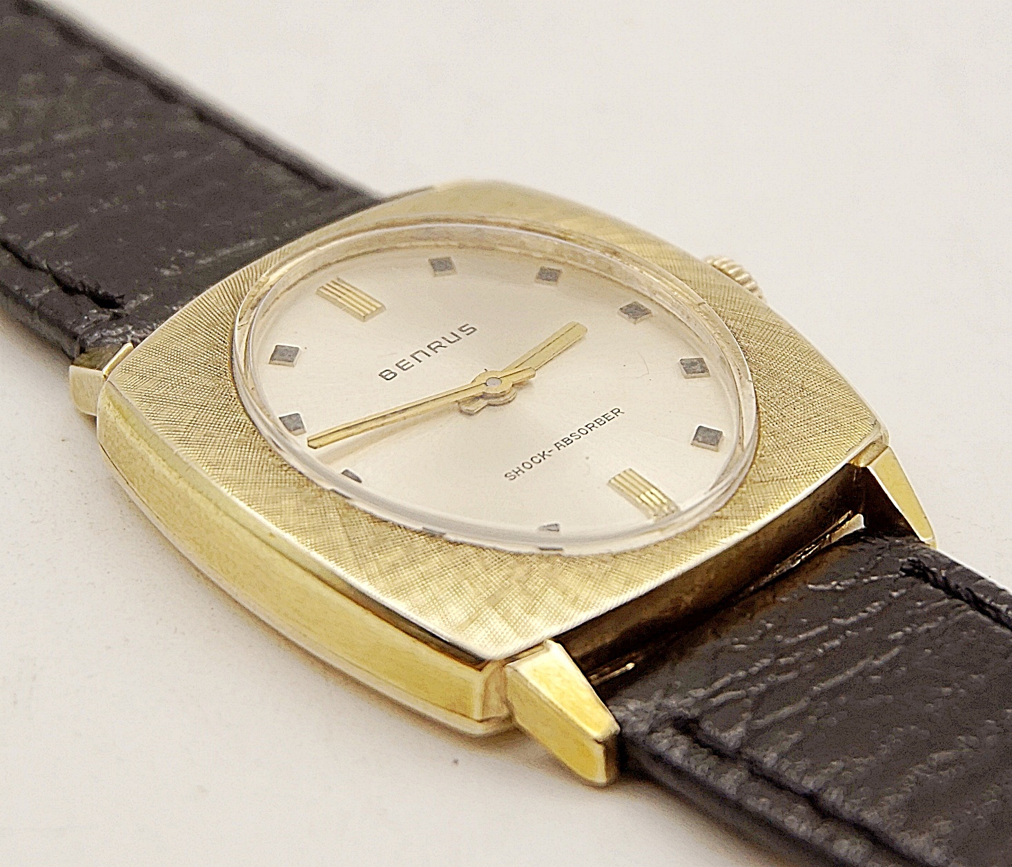 นาฬิกาเก่า BENRUS ไขลาน