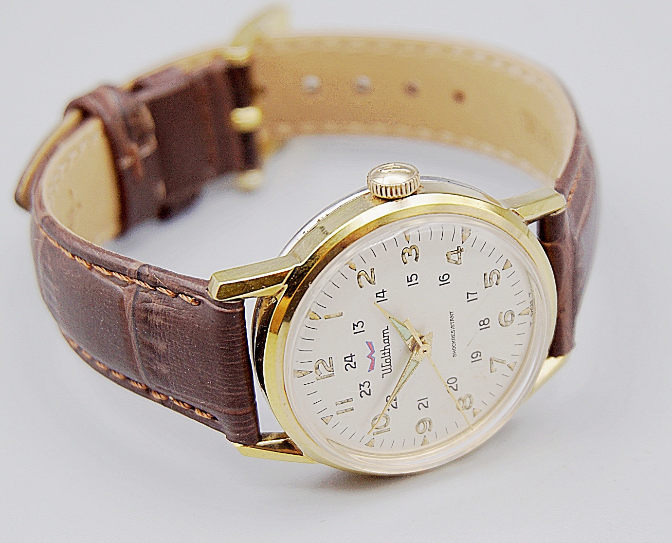 นาฬิกาเก่า WALTHAM ไขลาน