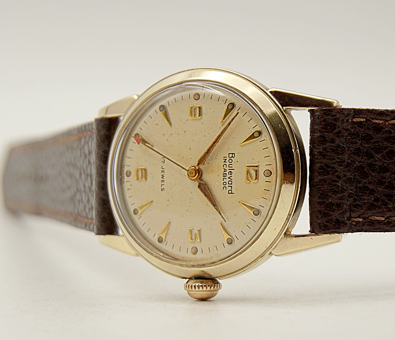 นาฬิกาเก่า BOULEVARD ไขลาน