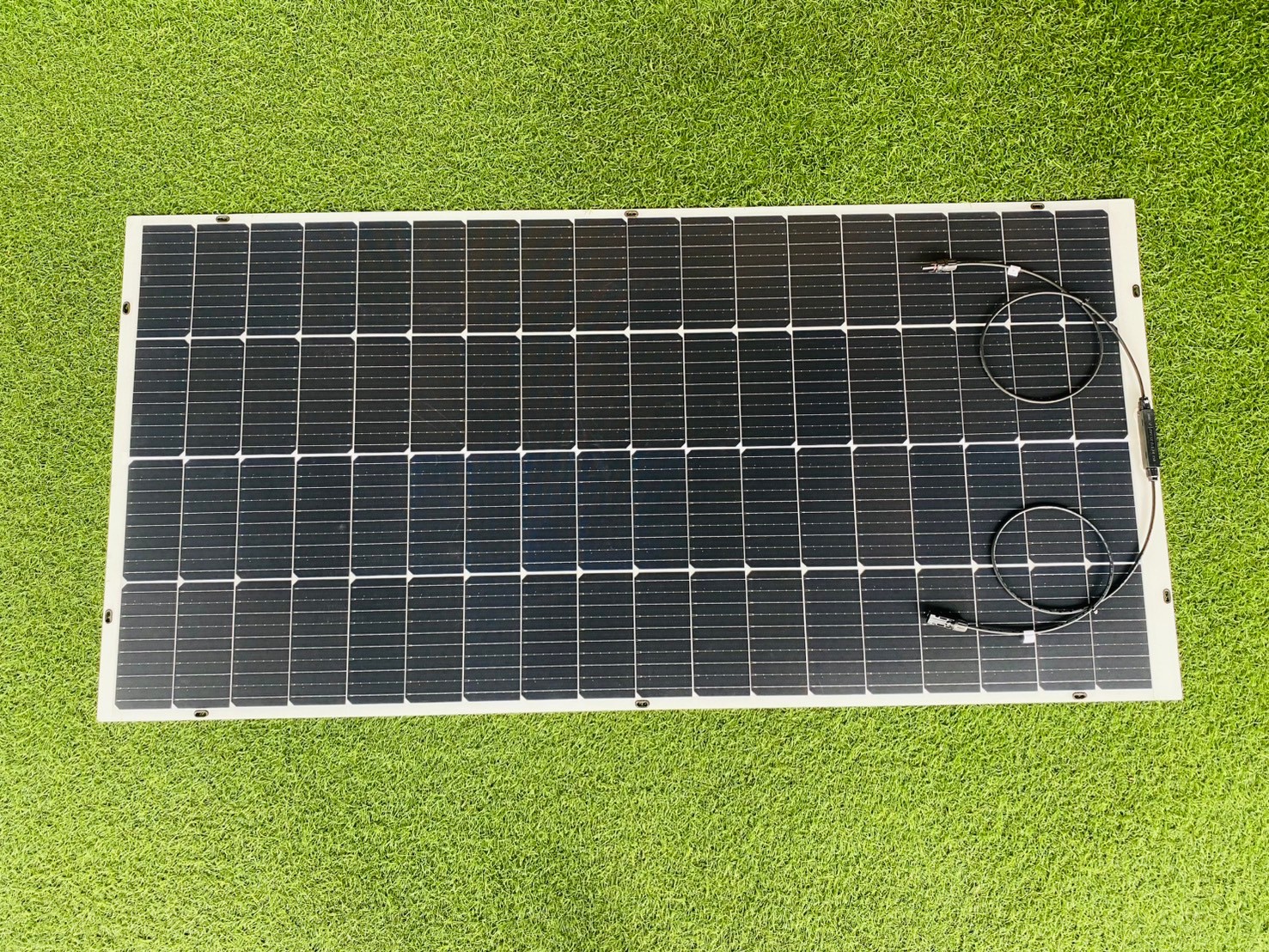 Flexible Solar Panel แผงโซลาร์เซลล์ ชนิดยืดหยุ่น โค้งงอได้