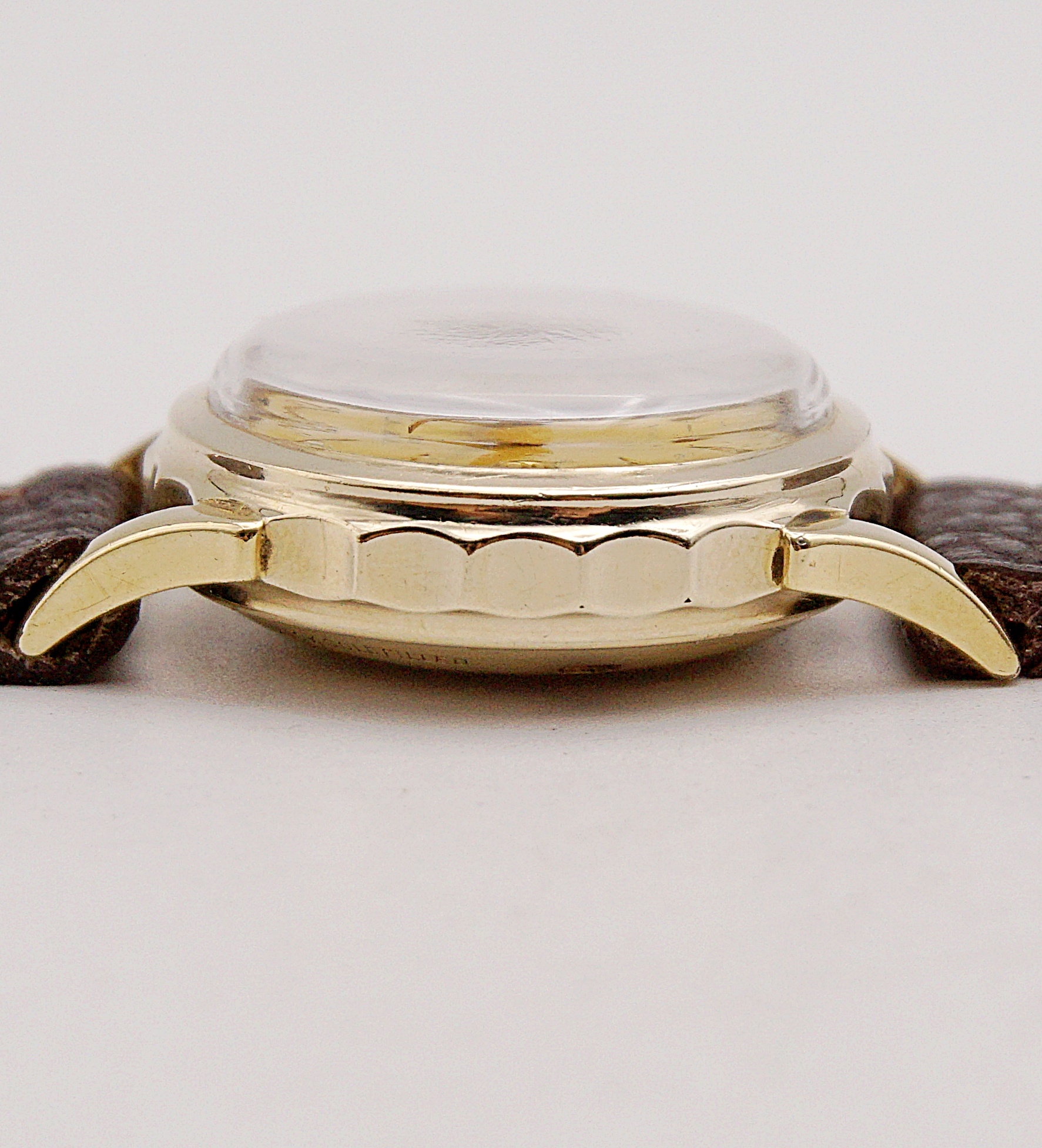 นาฬิกาเก่า WITTNAUER BY LONGINES ออโตเมติกสองเข็มครึ่ง (นาฬิกาผู้หญิง)