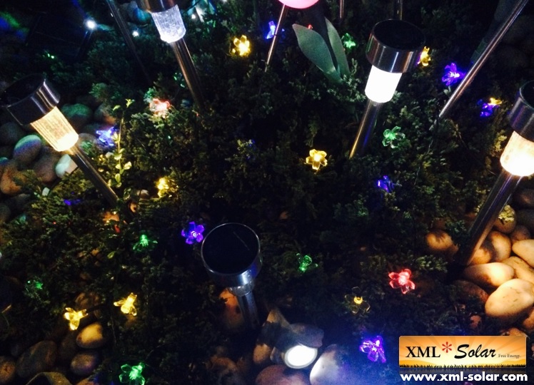 ไฟกระพริบโซล่าเซลล์ รูป ดอกไม้ 50 ดอก (เเสง : ผสม 4 สี)